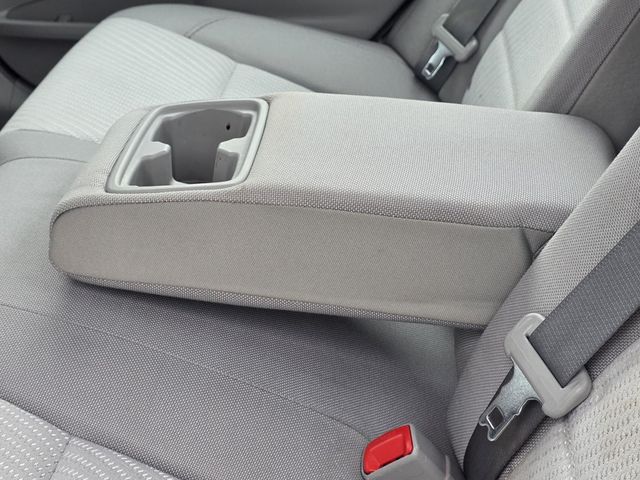 2015 Toyota Camry 4dr Sedan I4 Automatic LE - 22940413 - 9