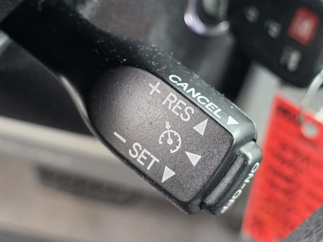 2015 Toyota Camry 4dr Sedan I4 Automatic LE - 22940413 - 19