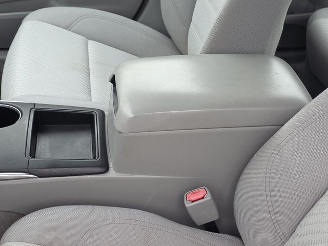 2015 Toyota Camry 4dr Sedan I4 Automatic LE - 22940413 - 7