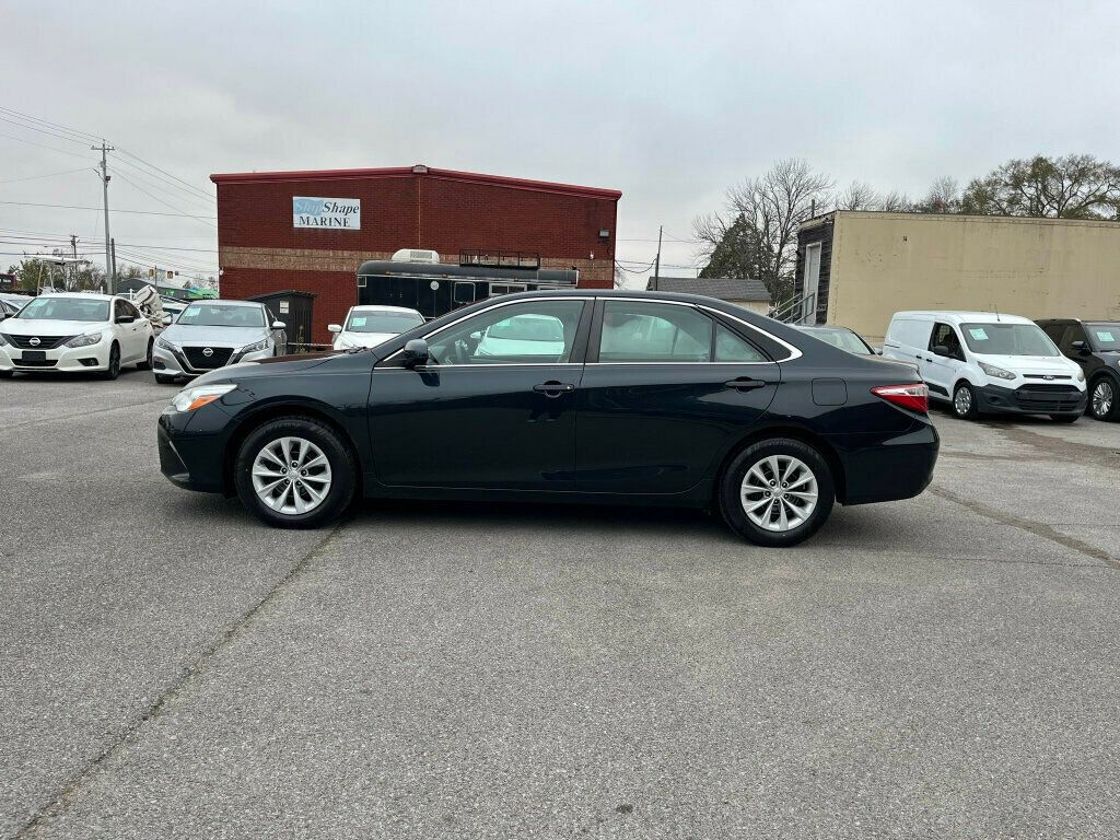 2015 Toyota Camry 4dr Sedan I4 Automatic LE - 22657636 - 7