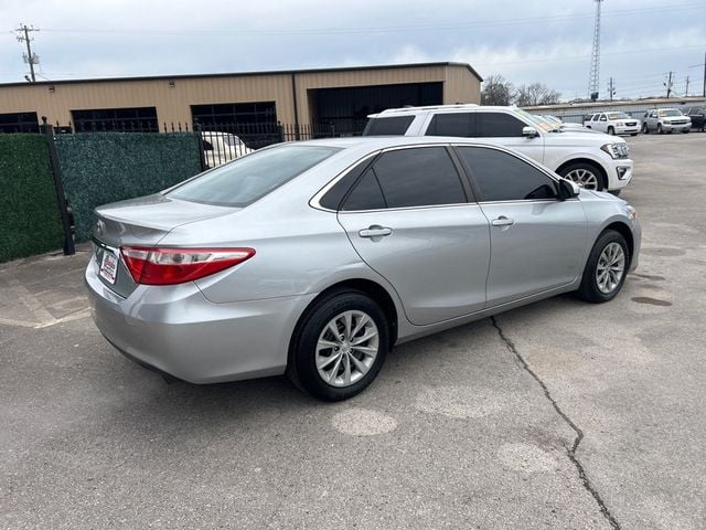 2015 Toyota Camry 4dr Sedan I4 Automatic LE - 22958597 - 3