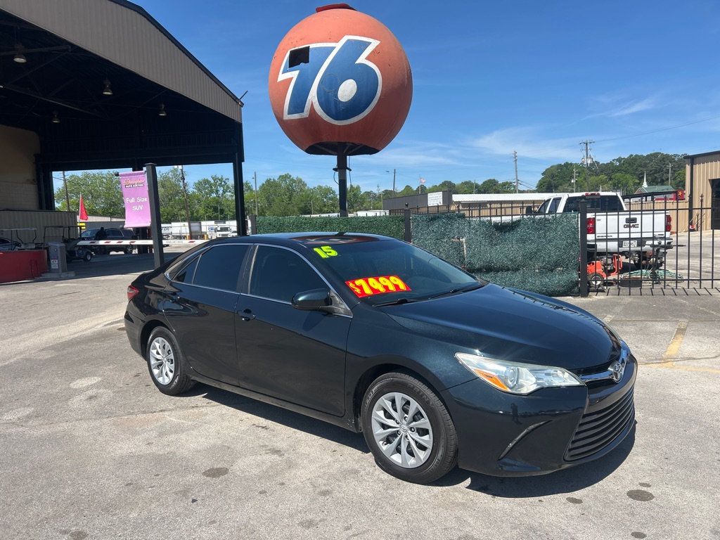 2015 Toyota Camry 4dr Sedan I4 Automatic LE - 23013377 | Video 1