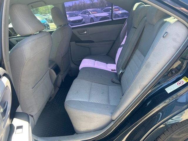 2015 Toyota Camry 4dr Sedan I4 Automatic LE - 23013377 - 6
