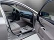 2015 Toyota Camry 4dr Sedan I4 Automatic LE - 22931351 - 17