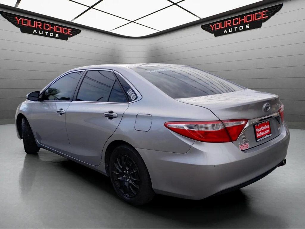 2015 Toyota Camry 4dr Sedan I4 Automatic LE - 22931351 - 2