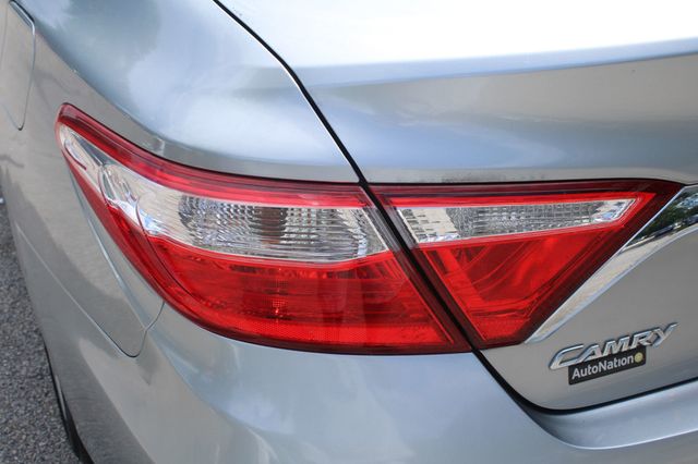 2015 Toyota Camry 4dr Sedan I4 Automatic LE - 23051552 - 9