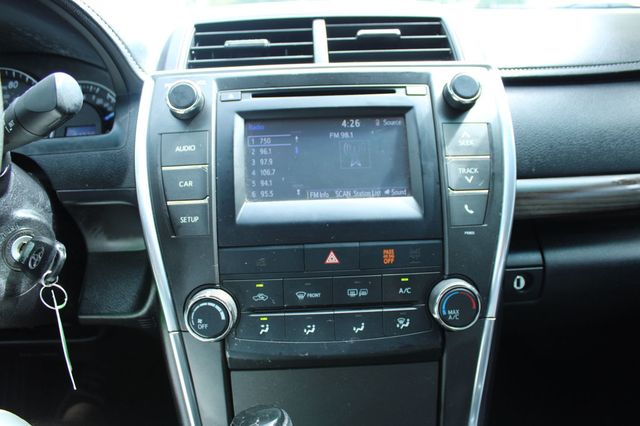 2015 Toyota Camry 4dr Sedan I4 Automatic LE - 23051552 - 18