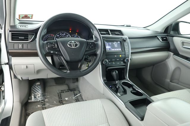 2015 Toyota Camry 4dr Sedan I4 Automatic LE - 22933236 - 9