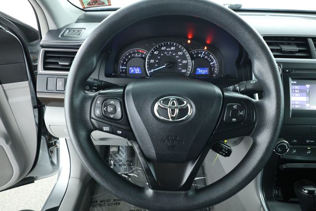 2015 Toyota Camry 4dr Sedan I4 Automatic LE - 22933236 - 10