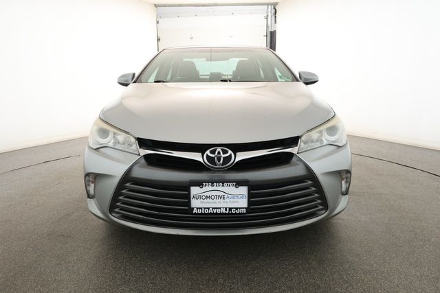 2015 Toyota Camry 4dr Sedan I4 Automatic LE - 22933236 - 1