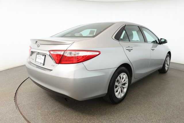 2015 Toyota Camry 4dr Sedan I4 Automatic LE - 22933236 - 3