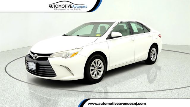 2015 Toyota Camry 4dr Sedan I4 Automatic LE - 23033390 - 0