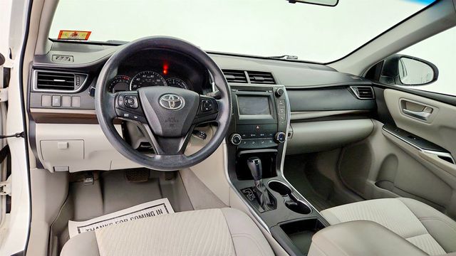 2015 Toyota Camry 4dr Sedan I4 Automatic LE - 23033390 - 11