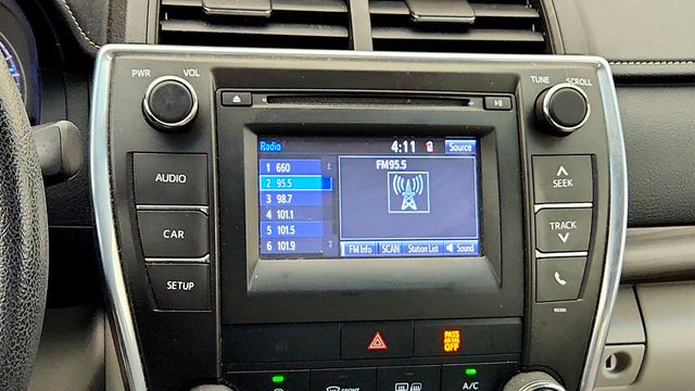 2015 Toyota Camry 4dr Sedan I4 Automatic LE - 23033390 - 17