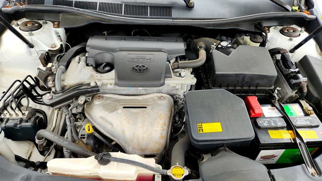 2015 Toyota Camry 4dr Sedan I4 Automatic LE - 23033390 - 24