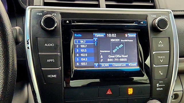 2015 Toyota Camry 4dr Sedan I4 Automatic LE w/ Entune Audio Plus - 23025757 - 17