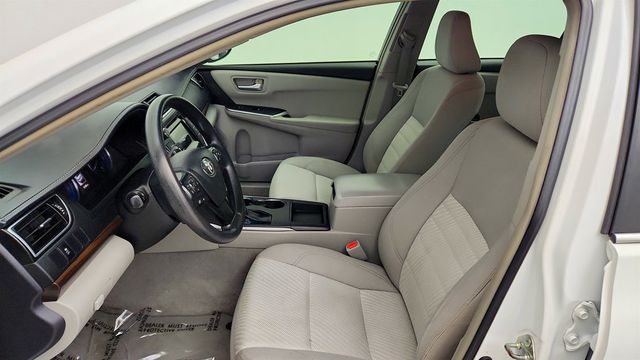 2015 Toyota Camry 4dr Sedan I4 Automatic LE w/ Entune Audio Plus - 23025757 - 18