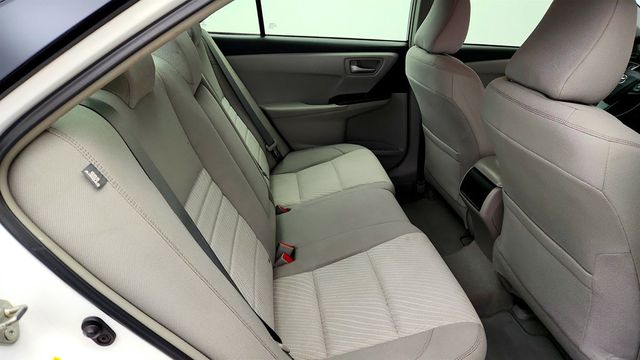2015 Toyota Camry 4dr Sedan I4 Automatic LE w/ Entune Audio Plus - 23025757 - 21