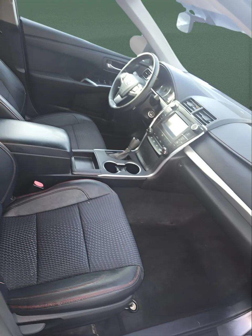 2015 Toyota Camry 4dr Sedan I4 Automatic SE - 22927660 - 7