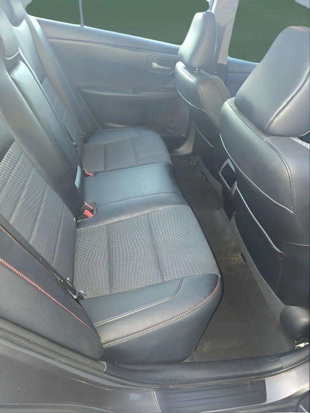 2015 Toyota Camry 4dr Sedan I4 Automatic SE - 22927660 - 8