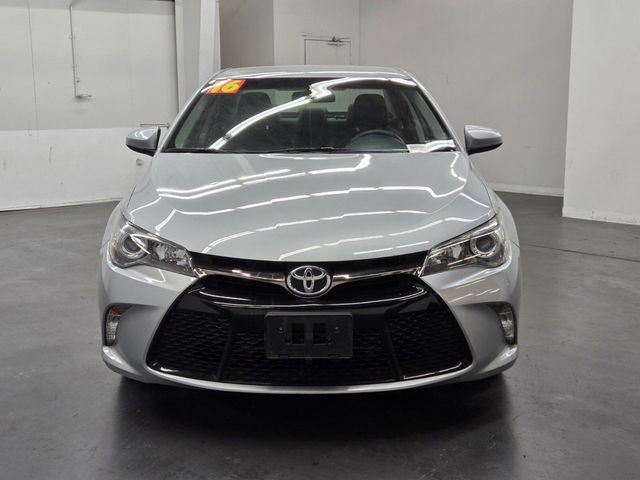 2015 Toyota Camry 4dr Sedan I4 Automatic SE - 22756950 - 4