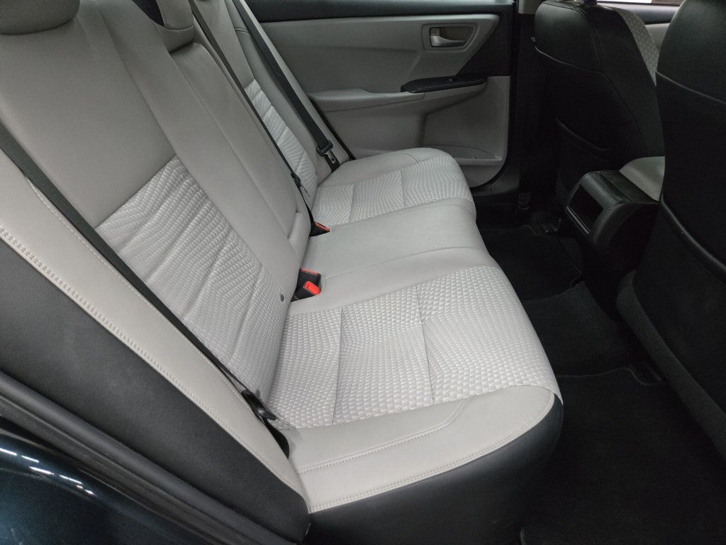 2015 Toyota Camry 4dr Sedan I4 Automatic SE - 22968465 - 10