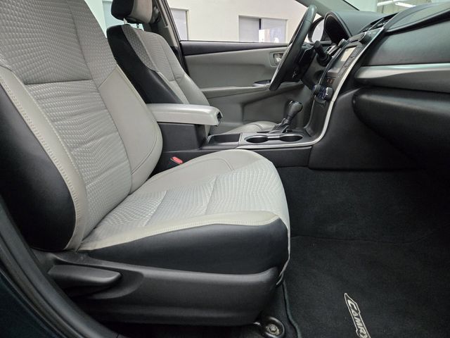 2015 Toyota Camry 4dr Sedan I4 Automatic SE - 22968465 - 11