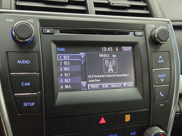 2015 Toyota Camry 4dr Sedan I4 Automatic SE - 22968465 - 16