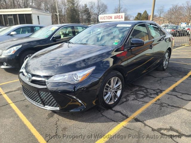 2015 Toyota Camry 4dr Sedan I4 Automatic SE - 22761837 - 0