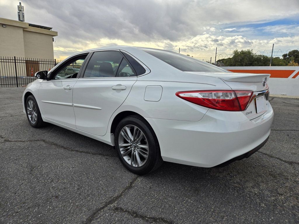 2015 Toyota Camry 4dr Sedan I4 Automatic SE - 22723521 - 2