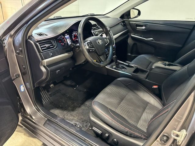 2015 Toyota Camry 4dr Sedan I4 Automatic SE - 22995558 - 18