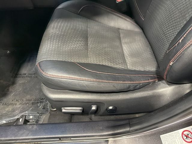 2015 Toyota Camry 4dr Sedan I4 Automatic SE - 22995558 - 19