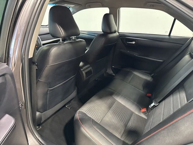 2015 Toyota Camry 4dr Sedan I4 Automatic SE - 22995558 - 24