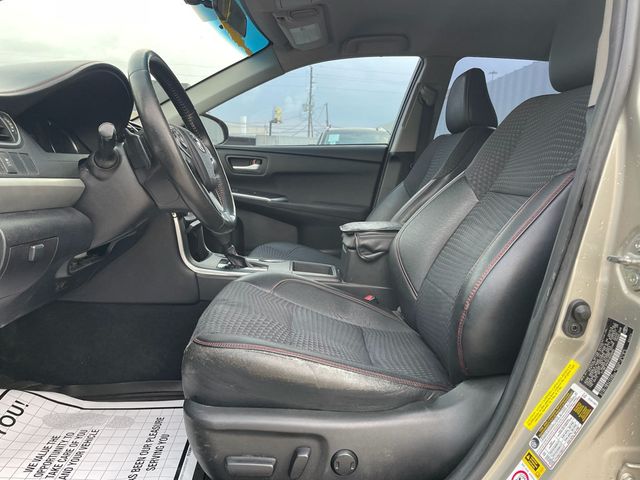 2015 Toyota Camry 4dr Sedan I4 Automatic SE - 22969728 - 12