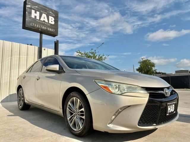 2015 Toyota Camry 4dr Sedan I4 Automatic SE - 23034888 - 1