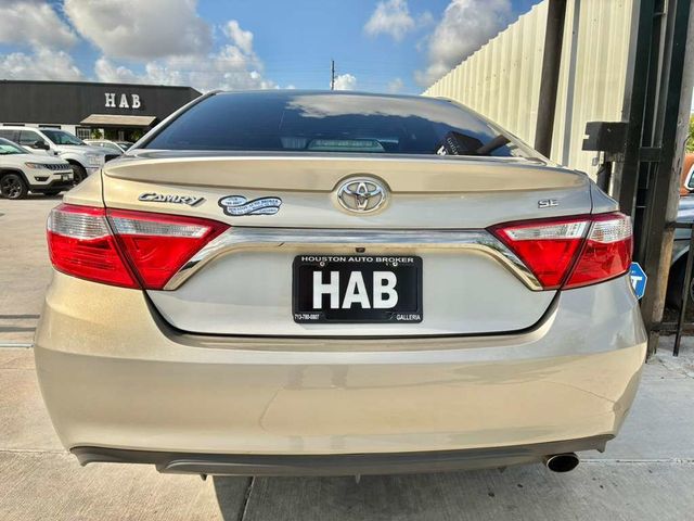 2015 Toyota Camry 4dr Sedan I4 Automatic SE - 23034888 - 7