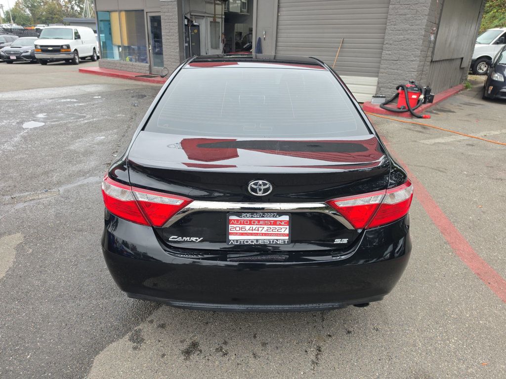 Toyota Camry photo 25