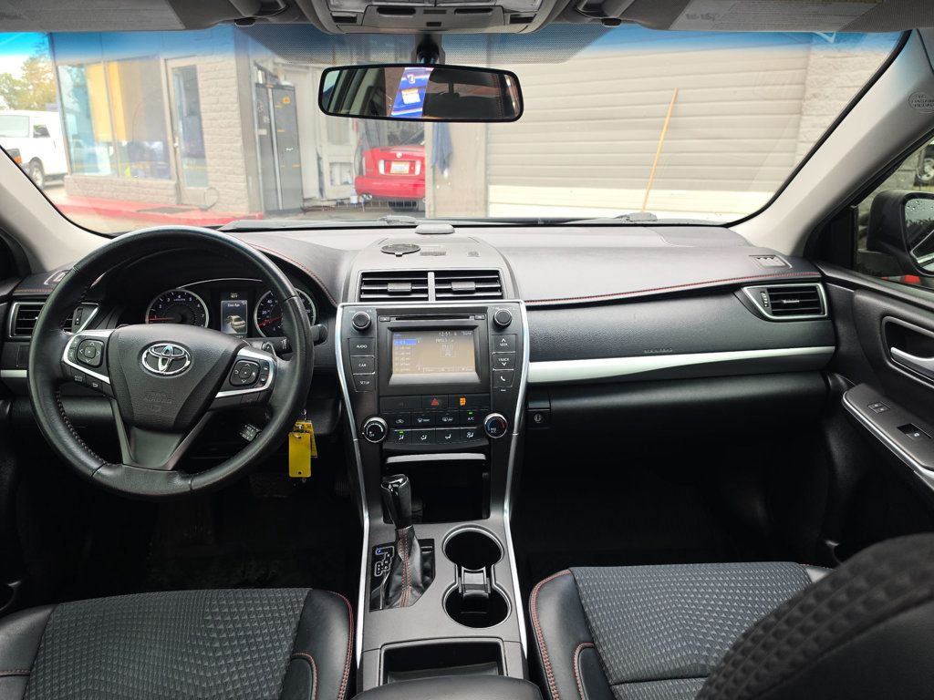 Toyota Camry photo 28