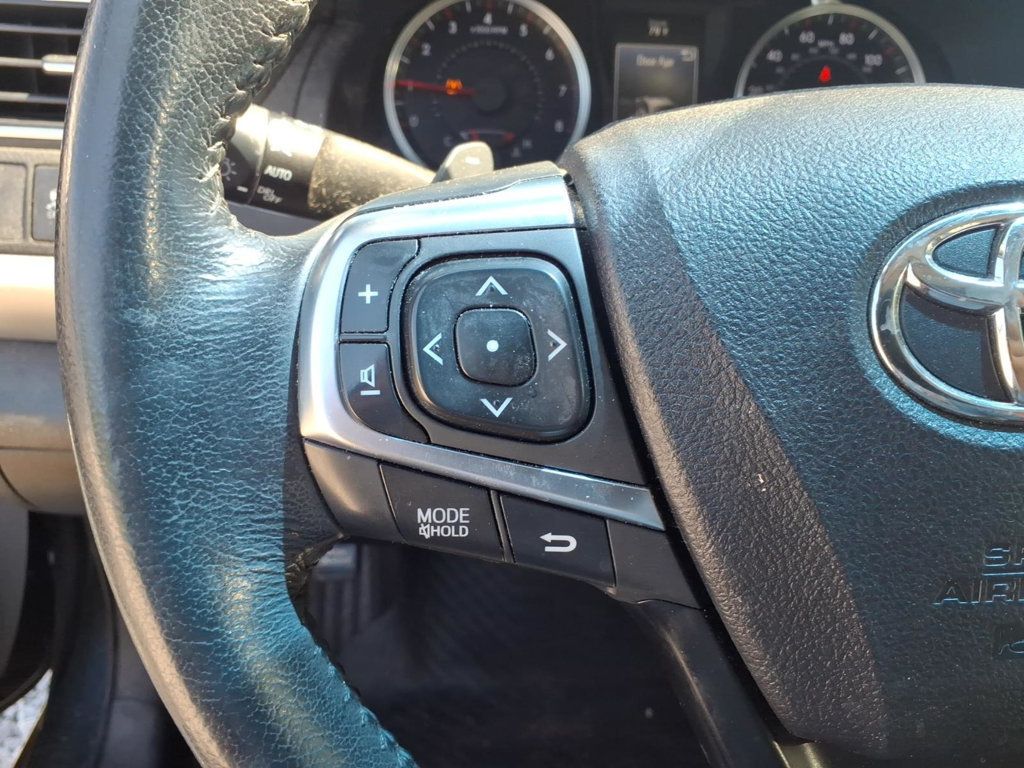 2015 Toyota Camry 4dr Sedan I4 Automatic SE - 23021869 - 6