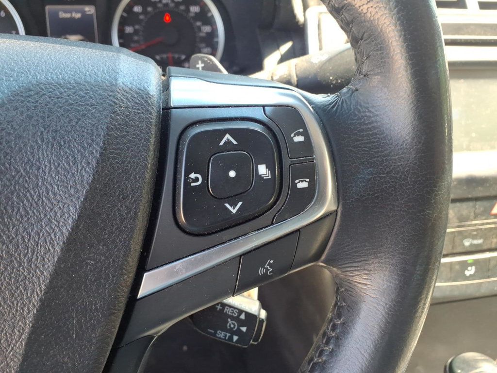 2015 Toyota Camry 4dr Sedan I4 Automatic SE - 23021869 - 8