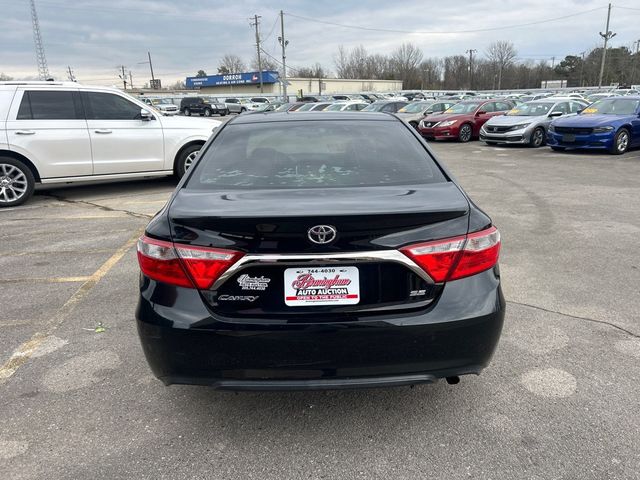 2015 Toyota Camry 4dr Sedan I4 Automatic SE - 22987295 - 4