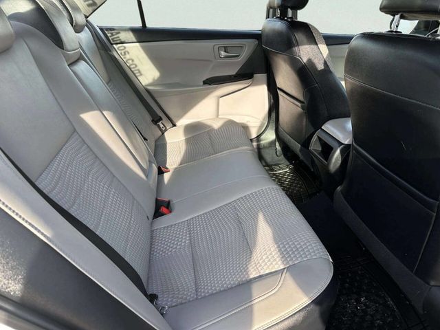2015 Toyota Camry 4dr Sedan I4 Automatic SE - 22968392 - 13