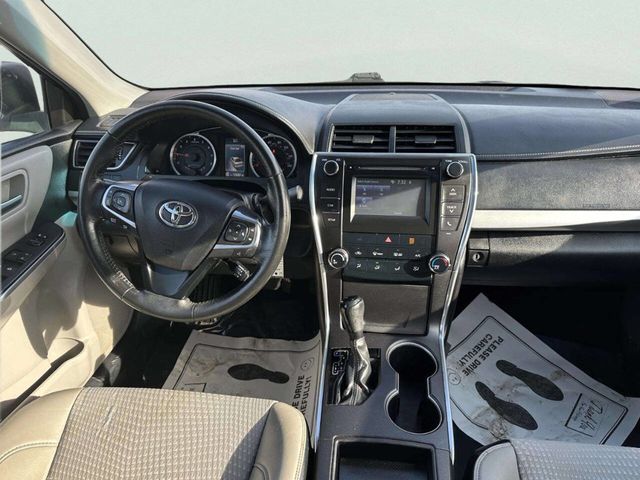 2015 Toyota Camry 4dr Sedan I4 Automatic SE - 22968392 - 18