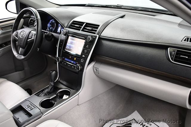 2015 Toyota Camry 4dr Sedan I4 Automatic XLE - 22664730 - 19
