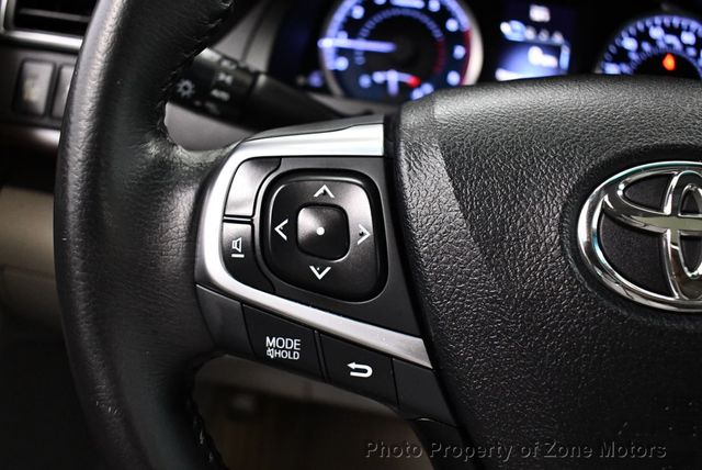 2015 Toyota Camry 4dr Sedan I4 Automatic XLE - 22664730 - 25