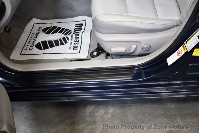 2015 Toyota Camry 4dr Sedan I4 Automatic XLE - 22664730 - 7