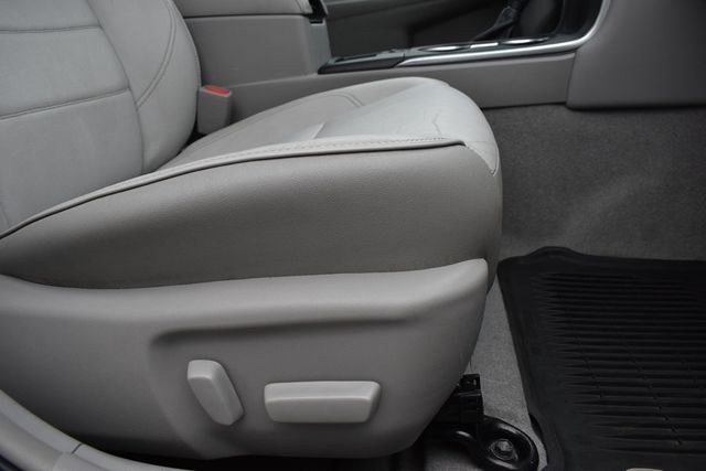 2015 Toyota Camry 4dr Sedan I4 Automatic XLE - 23008721 - 12