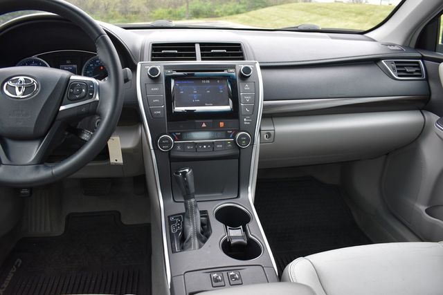 2015 Toyota Camry 4dr Sedan I4 Automatic XLE - 23008721 - 16