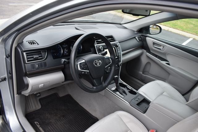 2015 Toyota Camry 4dr Sedan I4 Automatic XLE - 23008721 - 1