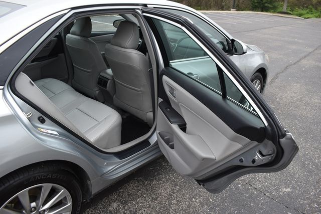 2015 Toyota Camry 4dr Sedan I4 Automatic XLE - 23008721 - 35